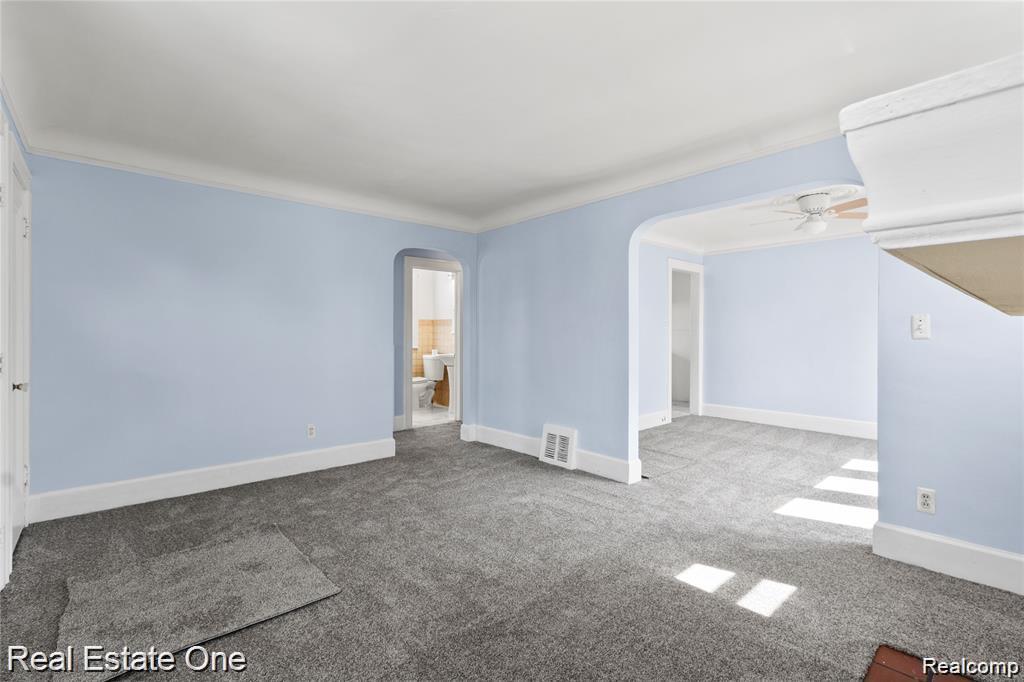 5444 Kenilworth Street, Dearborn, MI 48126 — Photo 4