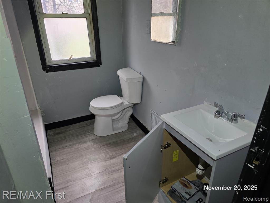 9379 Manor Street, Detroit, MI 48204 — Photo 5