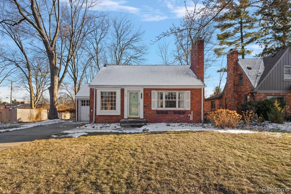 17601 Cambridge Boulevard, Lathrup Village, MI 48076 — Photo 45