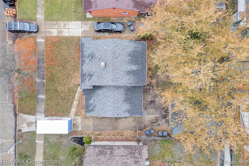 6797 Chirrewa Street, Westland, MI — Photo 28