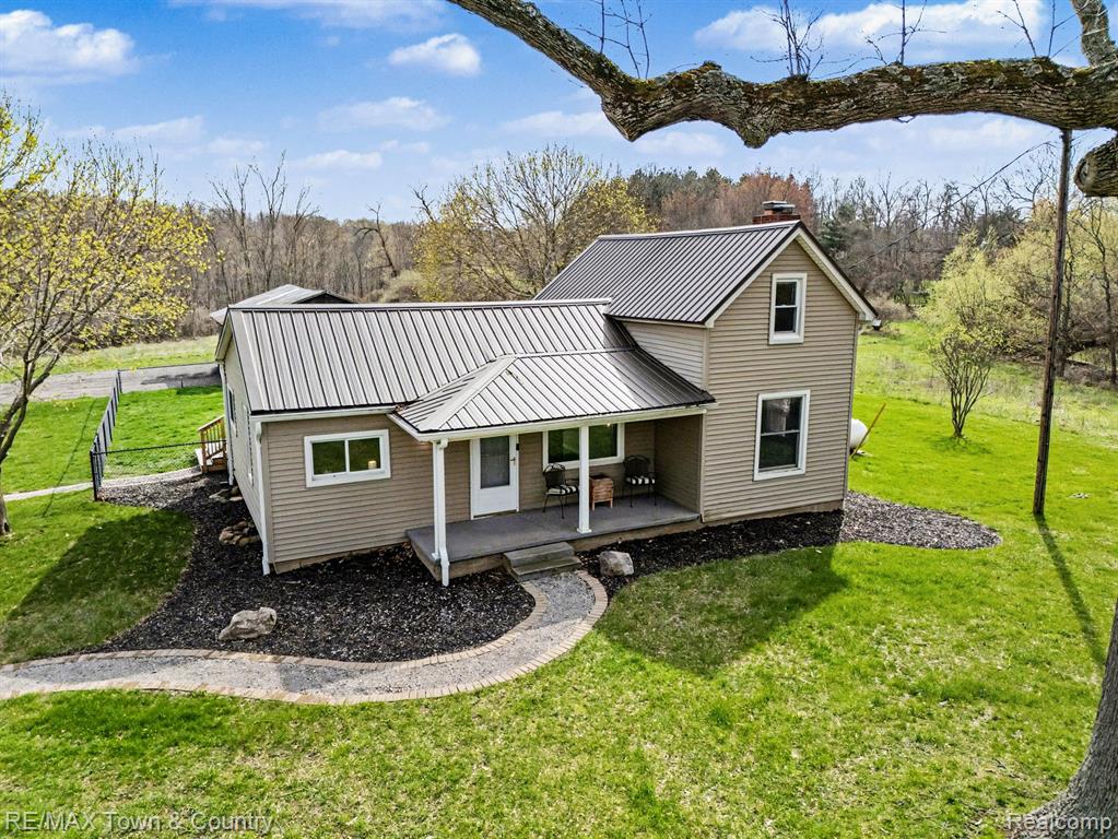 3733 Davenport Road, Metamora, MI 48455 — Photo 2