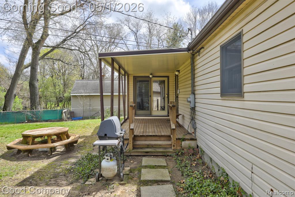 575 S Briarvale Drive, Auburn Hills, MI 48326 — Photo 37