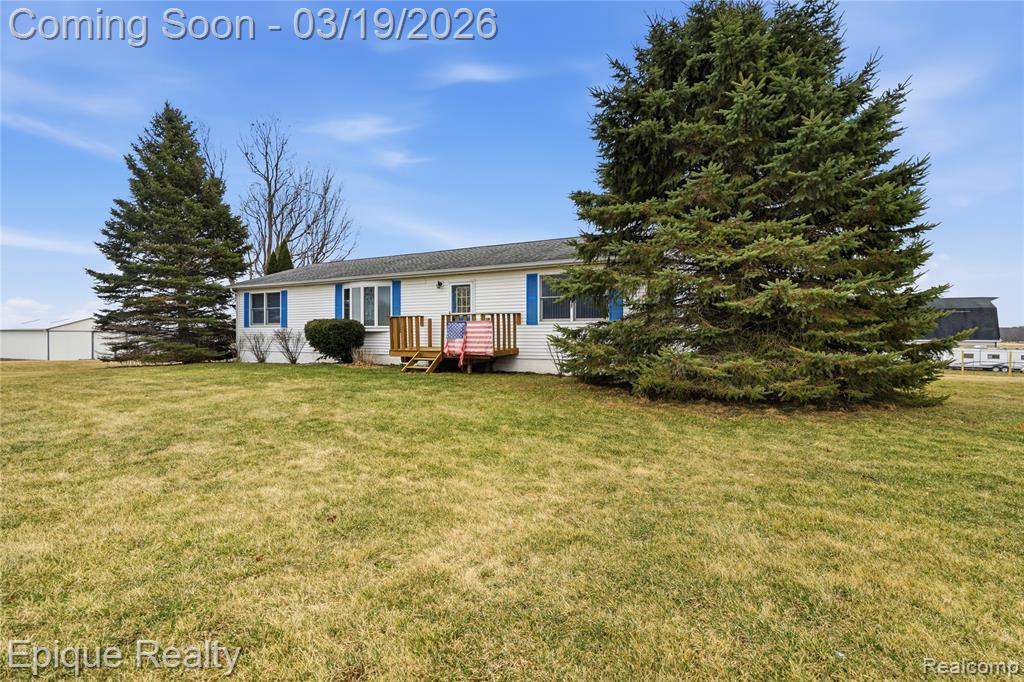 6723 Cedar Creek Road, North Branch, MI 48461 — Photo 2