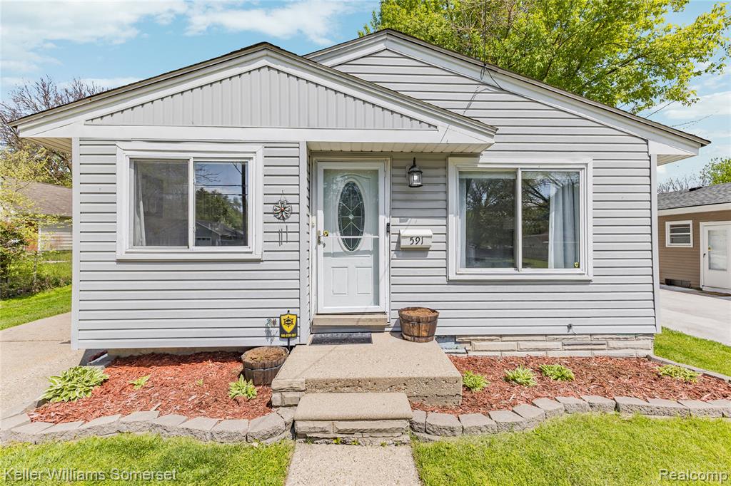 591 Clara Avenue, Pontiac, MI 48340 — Photo 4