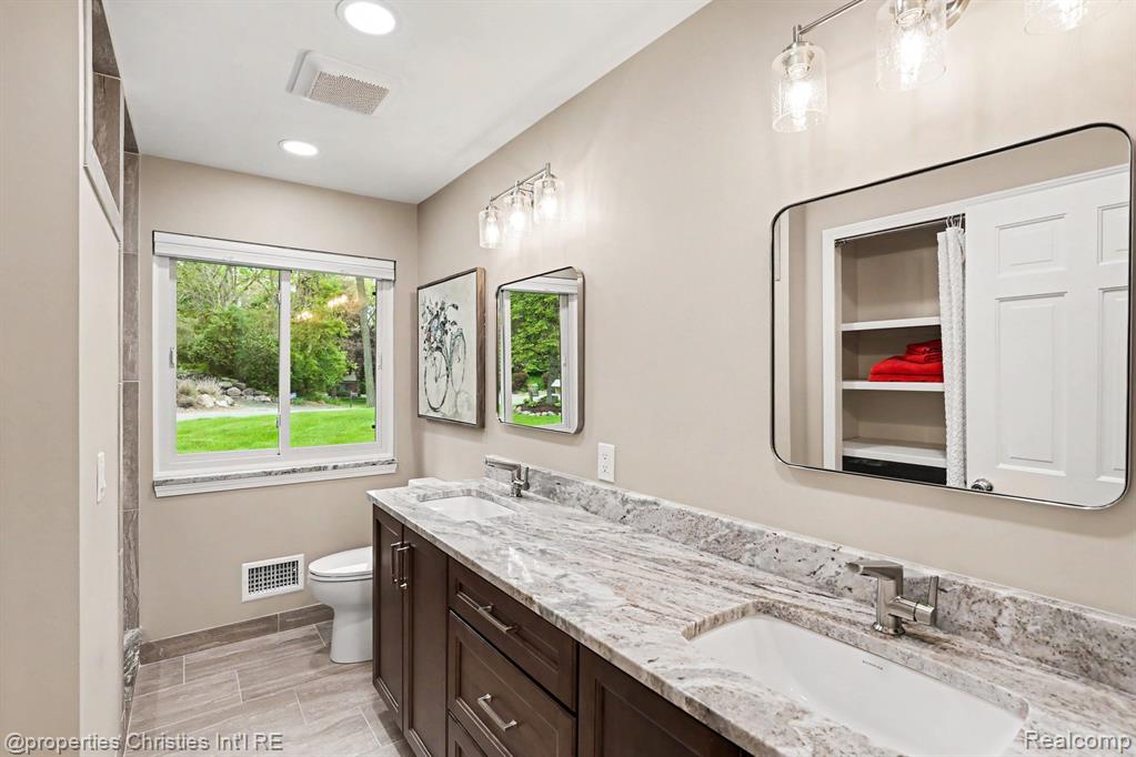 6905 W Church Street, Clarkston, MI — Photo 23