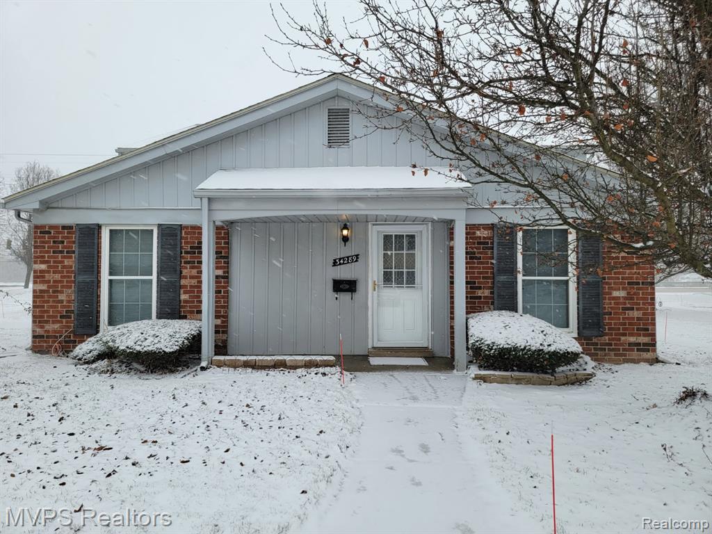 5680 Pardee Avenue, Dearborn Heights, MI, 48125