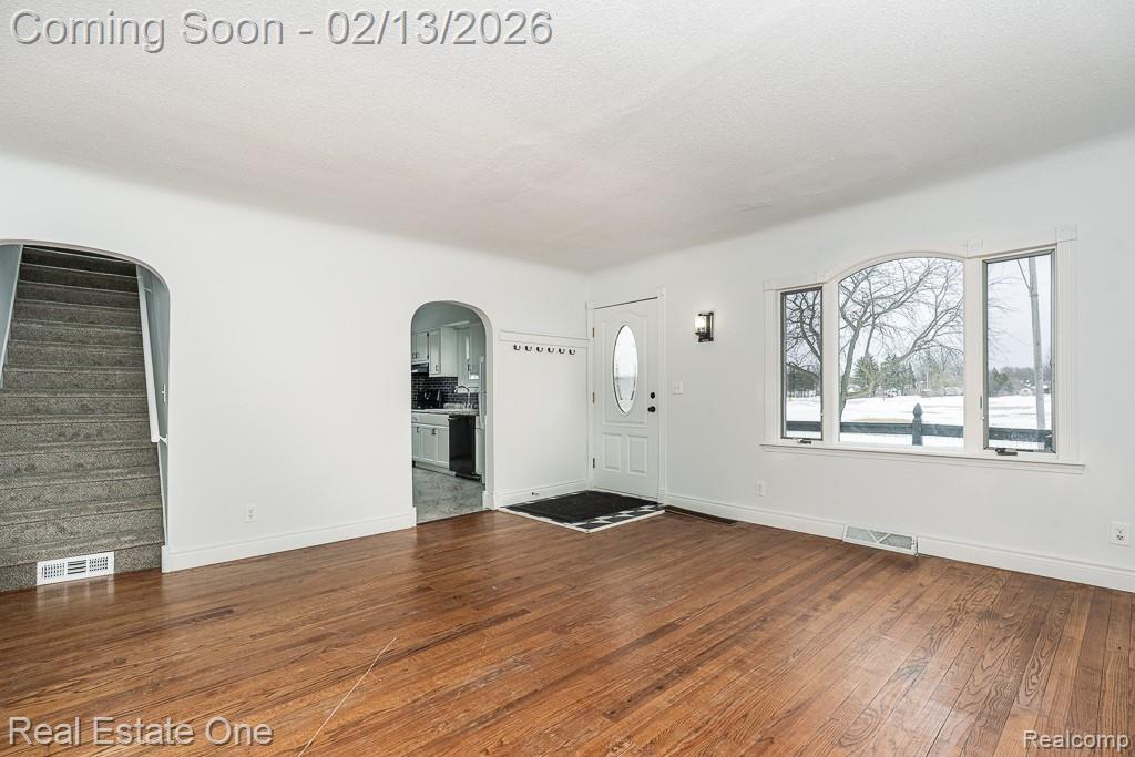 1605 Hudson Street, Essexville, MI 48732 — Photo 3