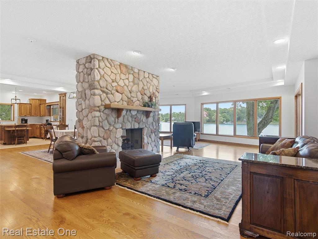 9400 Sashabaw Road, Clarkston, MI 48348 — Photo 21