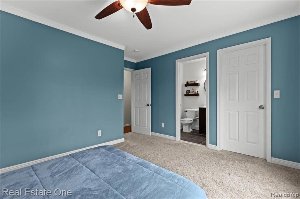 573 CARRIAGE HILL Drive, Fenton, MI 48430 — Photo 15