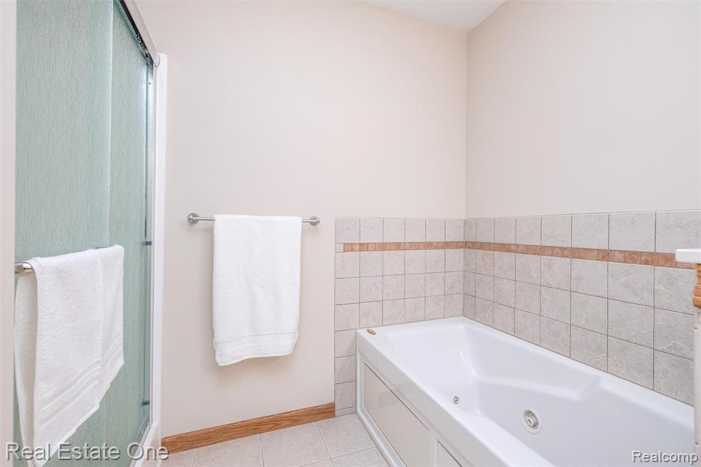 6228 Northridge Hills Drive, Brighton, MI 48116 — Photo 30