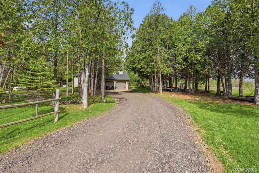 1615 N Five Lakes Road, Attica, MI 48412 — Photo 4