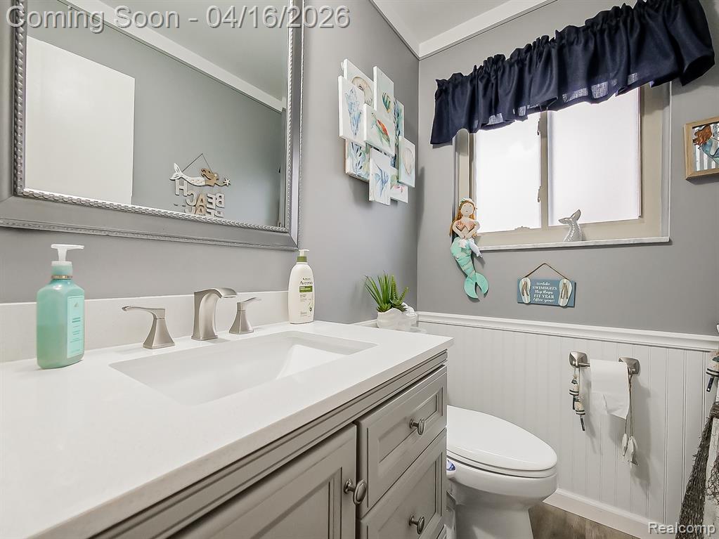 15969 Chelmsford Street, Clinton Twp, MI 48038 — Photo 20