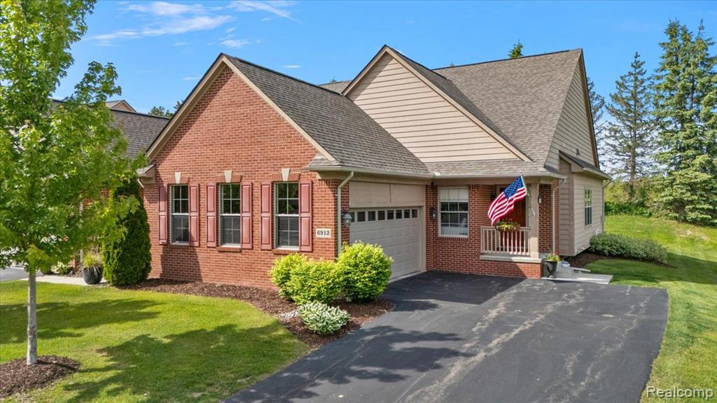 6912 Stonewood Place, 44, Clarkston, MI — Photo 2