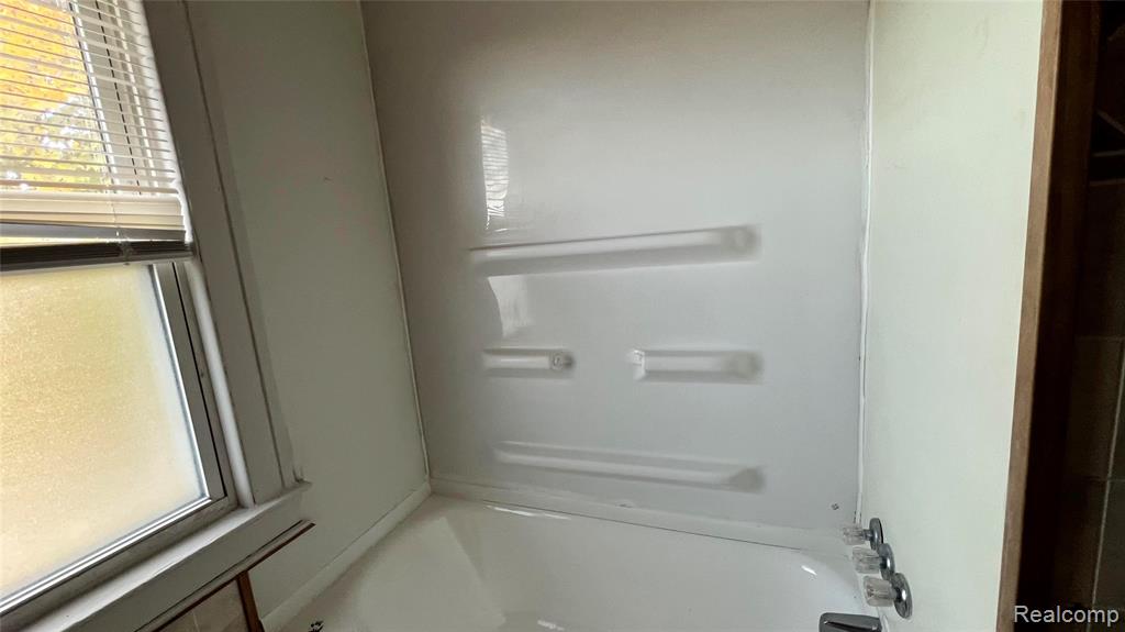 4901 Whitfield Street, Detroit, MI 48204 — Photo 13