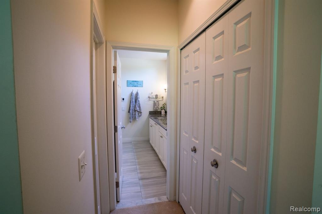 4870 DORAL Drive, Ann Arbor, MI 48108 — Photo 37