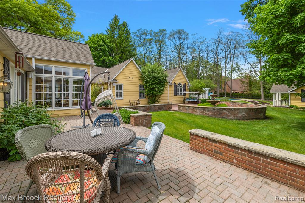 760 Lone Pine Road, Bloomfield Hills, MI 48304 — Photo 38