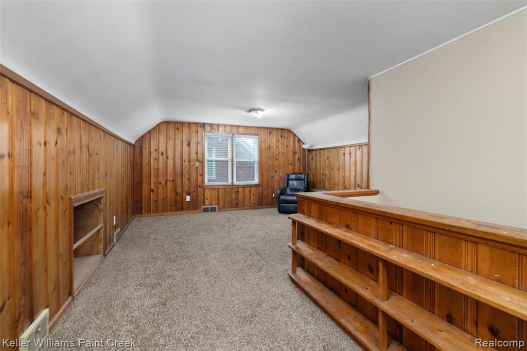 20164 Tracey Street, Detroit, MI 48235 — Photo 17