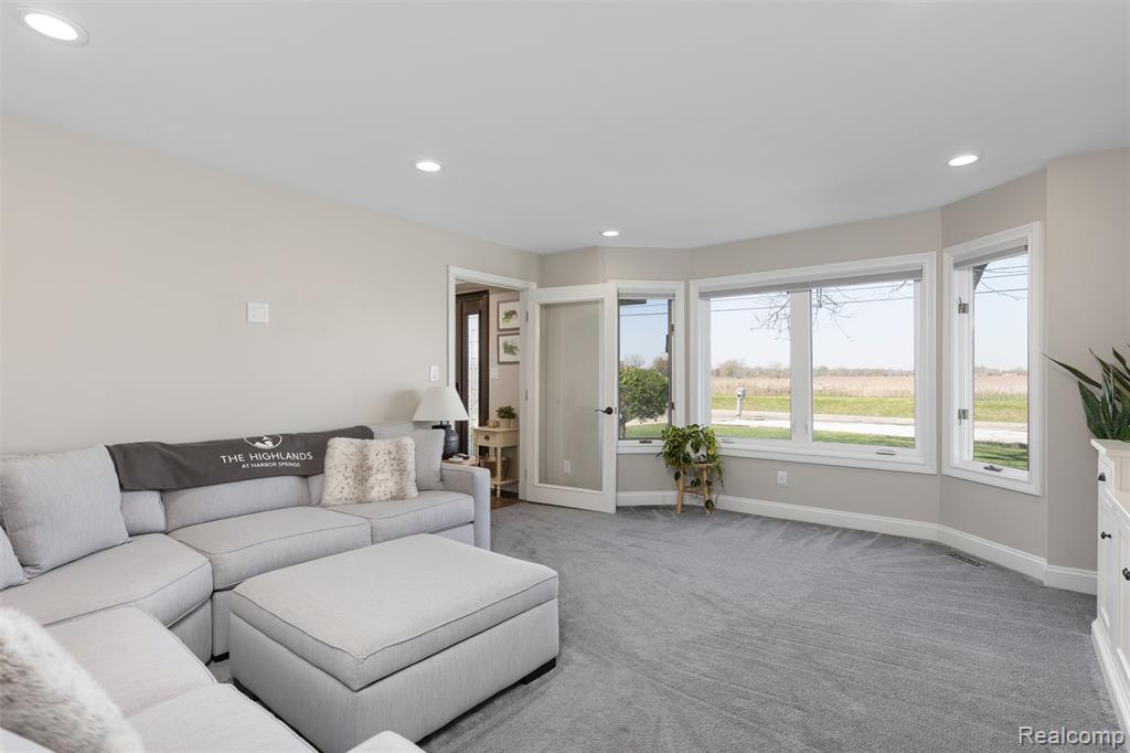 38846 Venetian Drive, Harrison Township, MI — Photo 24