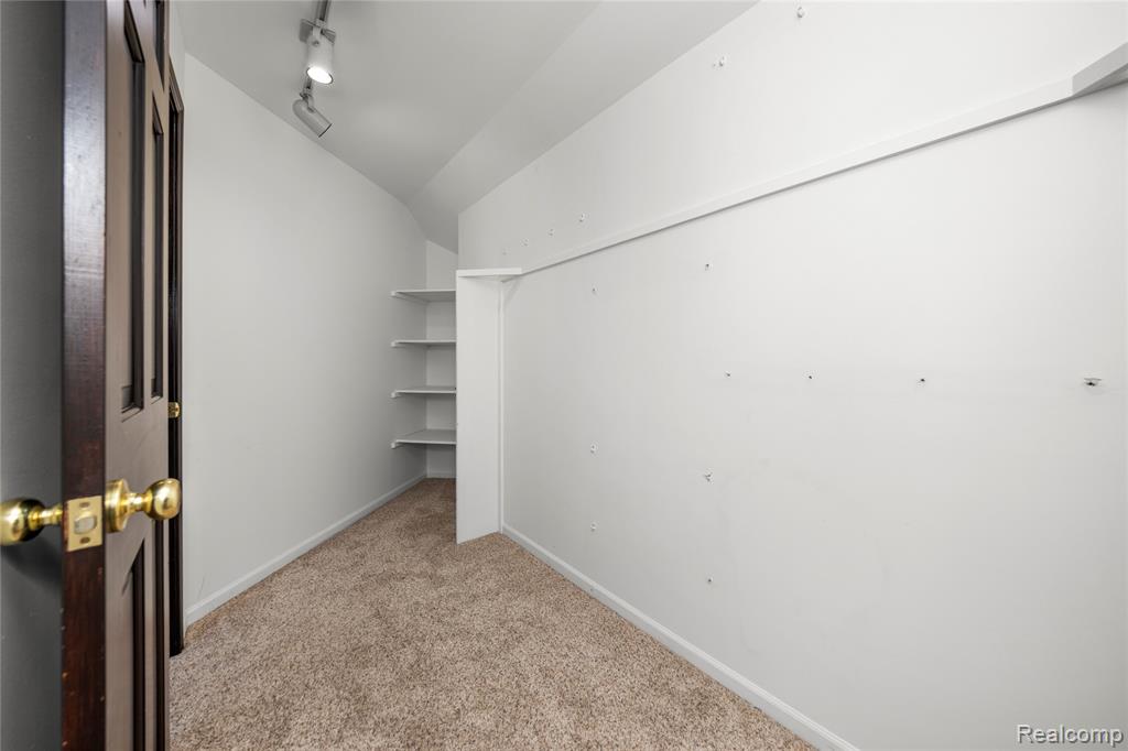 53961 Sutherland Court, Utica, MI 48316 — Photo 60