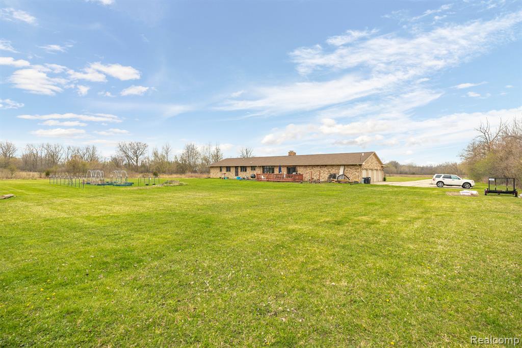 5412 N JENNINGS Road, Flint, MI 48504 — Photo 49