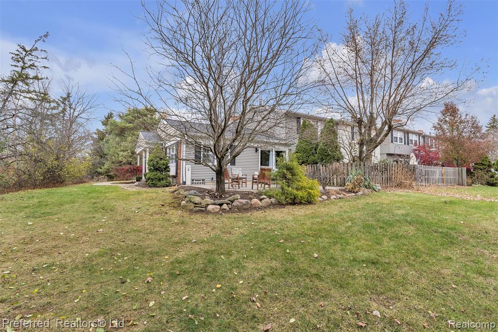 19517 Dartmouth Place, Northville, MI 48167 — Photo 34