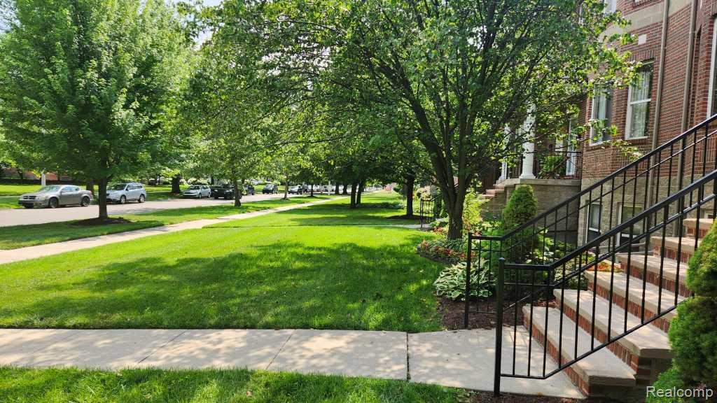309 E Ferry Street, 8 EAST BUILDING, Detroit, MI 48202 — Photo 3