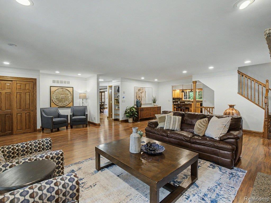 1010 Genesee Drive, Royal Oak, MI 48073 — Photo 17