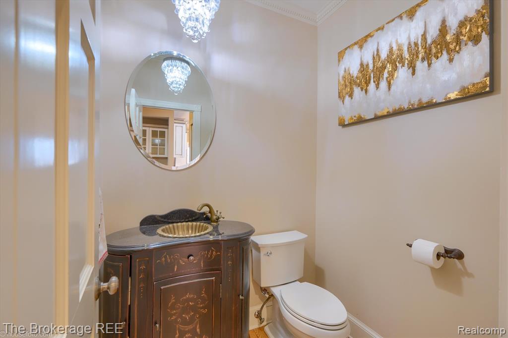 5475 Woodfield Parkway, Grand Blanc, MI 48439 — Photo 24