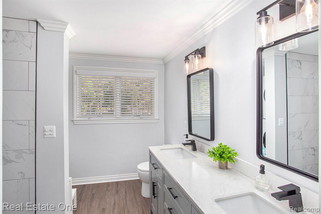 4238 Greensboro Drive, Troy, MI 48085 — Photo 14