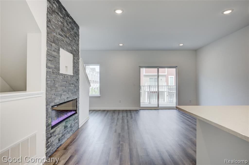 4849 Ludlow Lane, Troy, MI 48085 — Photo 17