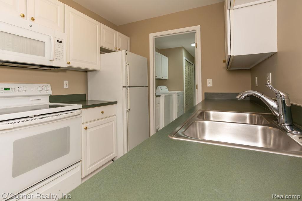 56288 Troon North, Shelby Twp, MI 48316 — Photo 28