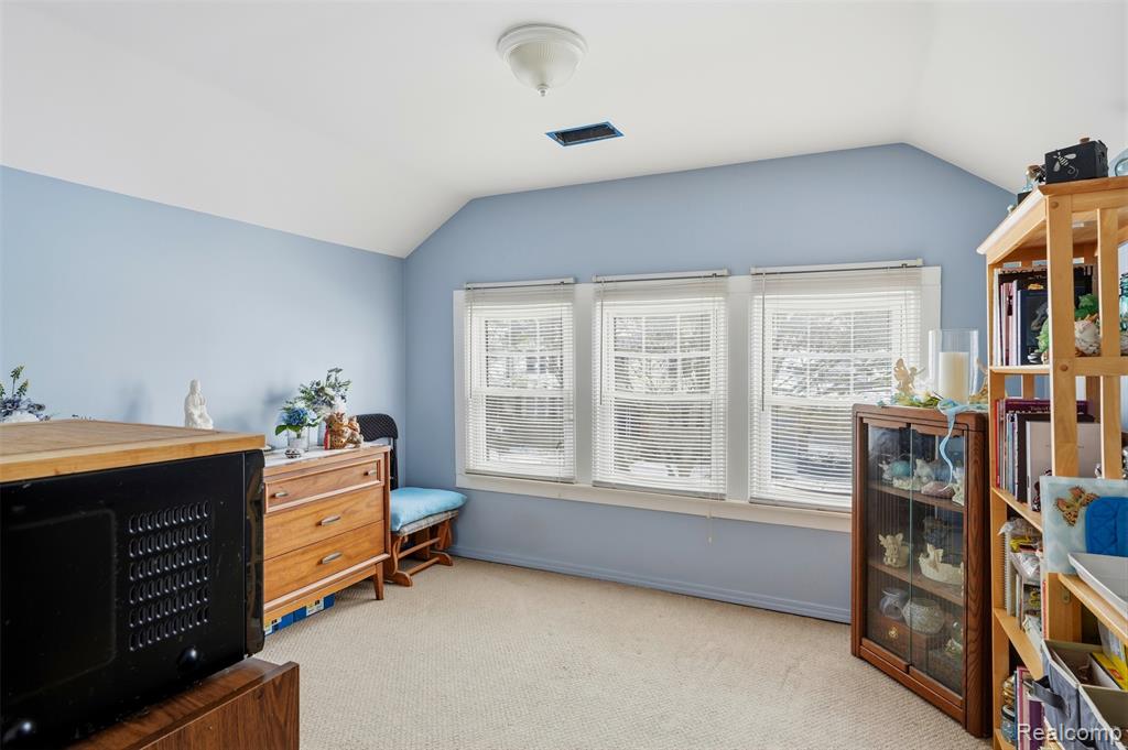 1239 Maryland Street, Grosse Pointe, MI 48230 — Photo 19
