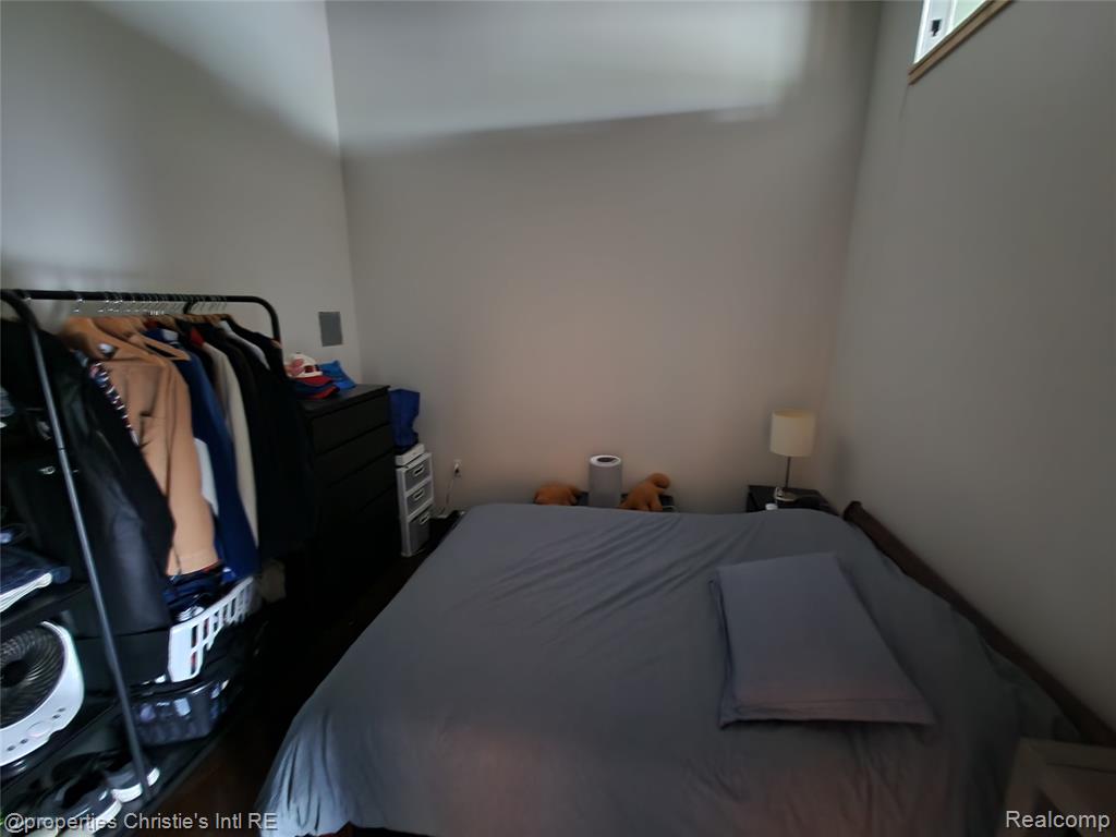 55 W CANFIELD Street - Photo 5