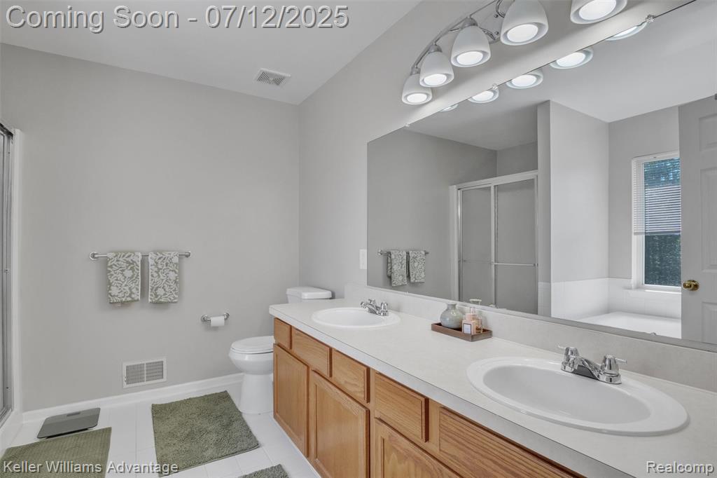 9087 Celestine Drive, Belleville, MI 48111 — Photo 28
