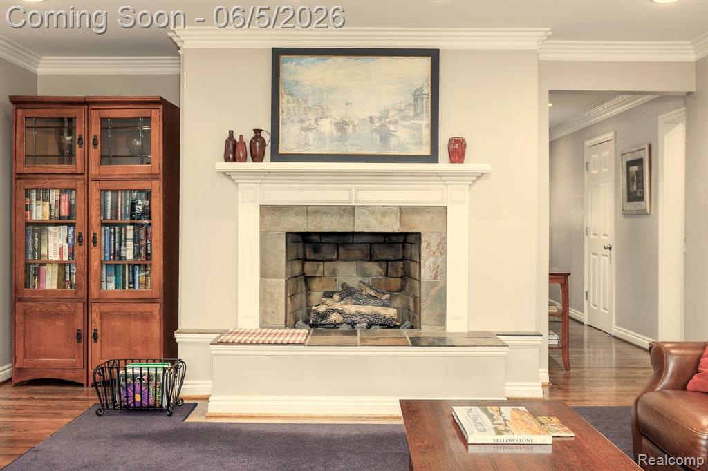 19141 Warwick Street, Franklin, MI 48025 — Photo 14
