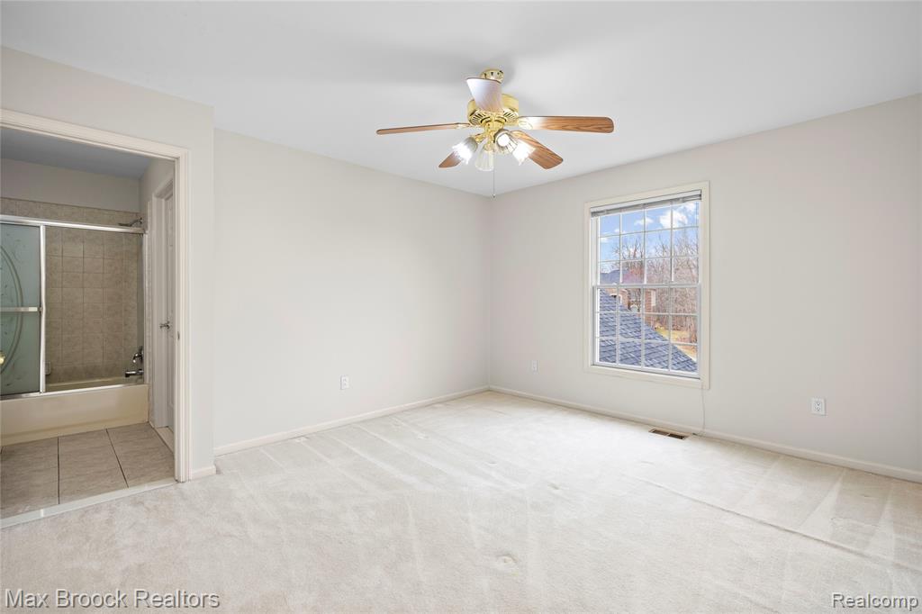 7083 Chatham Court, West Bloomfield, MI — Photo 53