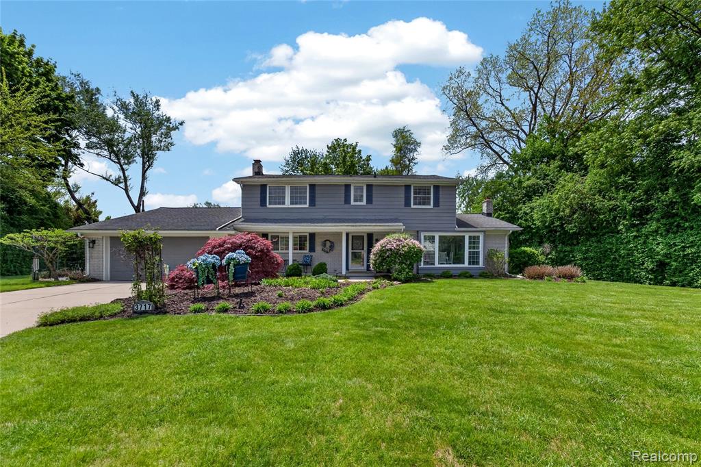 3717 Tyrconnel Court, West Bloomfield, MI 48323 — Photo 2