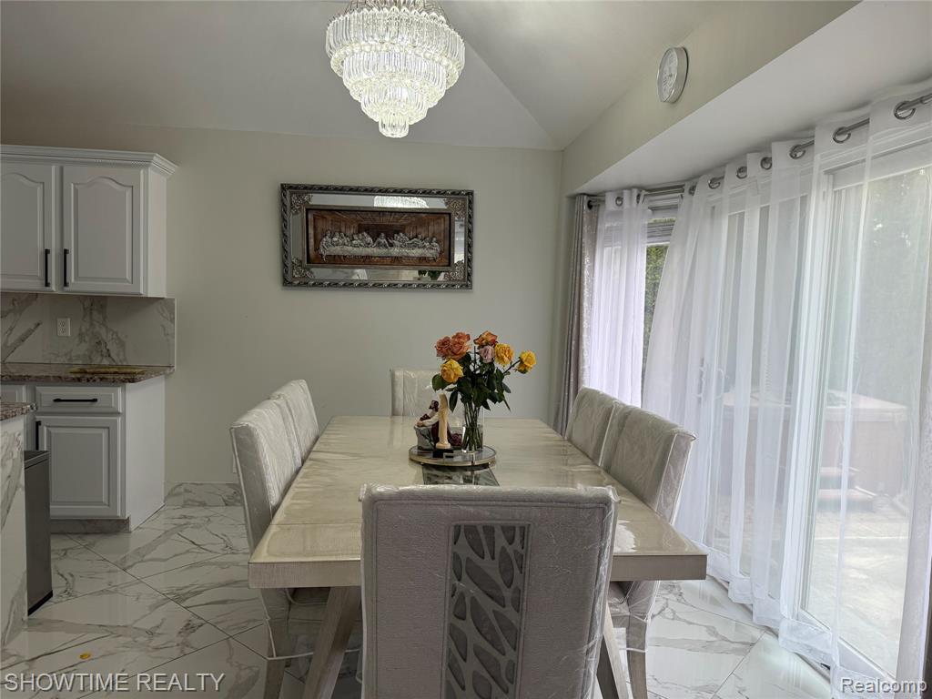 21523 Mackenzie Drive, Macomb, MI 48044 — Photo 10