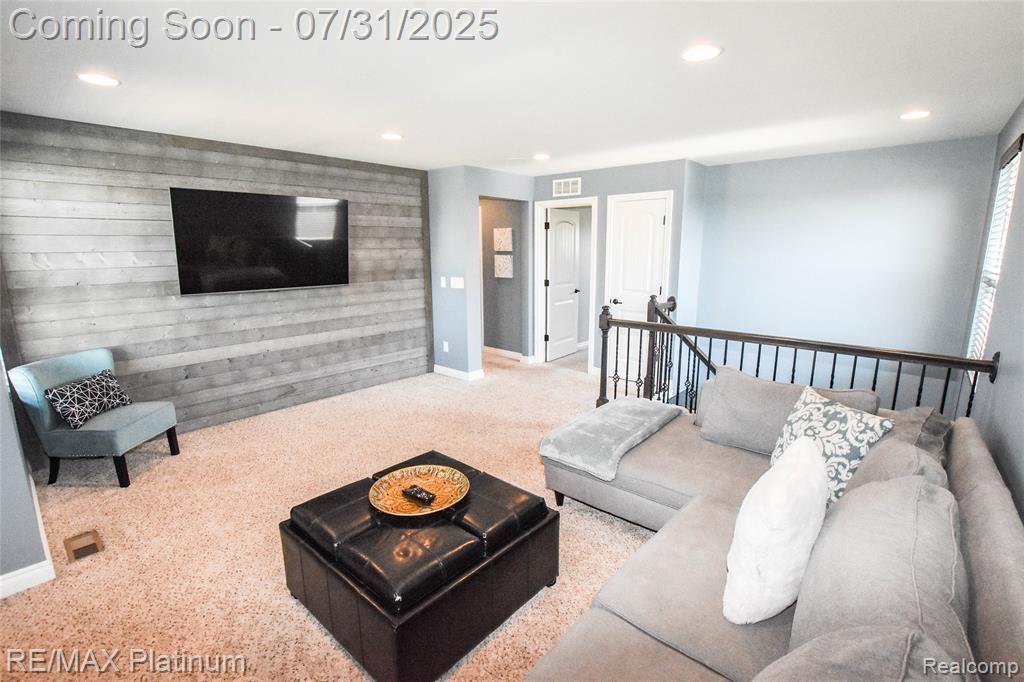 29848 Braeburn, New Hudson, MI 48165 — Photo 35