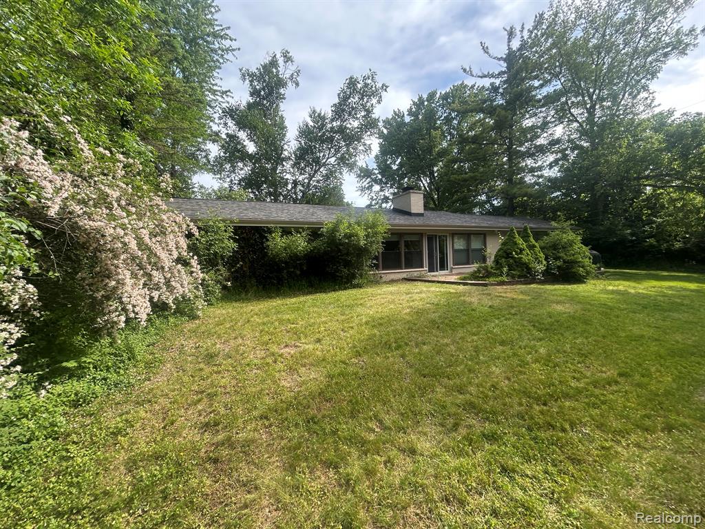 5303 W Briarcliff Knoll Drive, West Bloomfield, MI — Photo 31