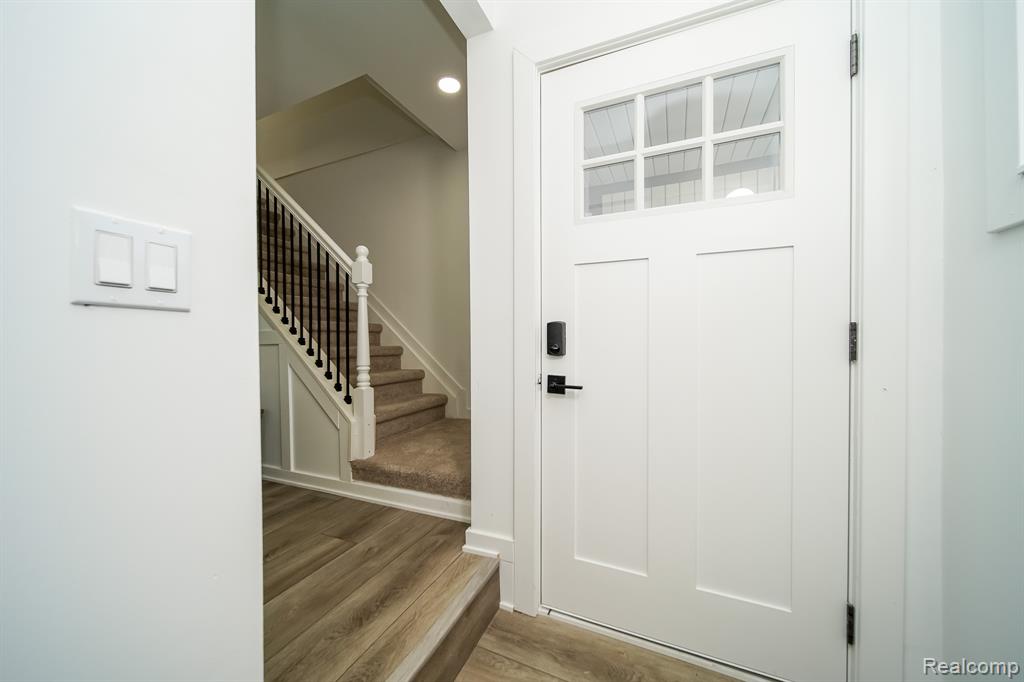 45293 Heatherwoode Lane, Macomb, MI 48044 — Photo 8