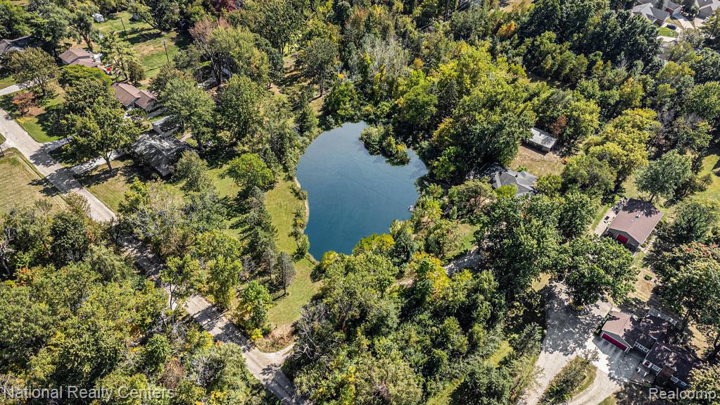 7250 Lindrath, Washington, MI — Photo 35