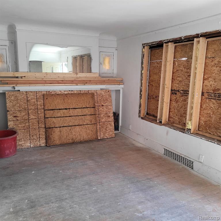 4707 BUCKINGHAM Avenue, Detroit, MI 48224 — Photo 2