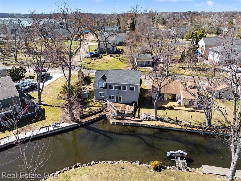 2061 Rosedale Drive, West Bloomfield, MI 48324 — Photo 29
