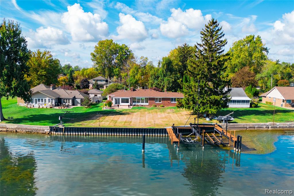 27627 Elba Drive, Grosse Ile, MI 48138 — Photo 36