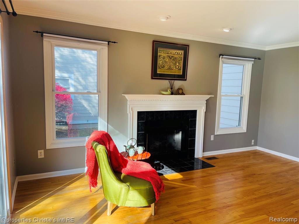852 Linden Way, Auburn Hills, MI 48326 — Photo 14