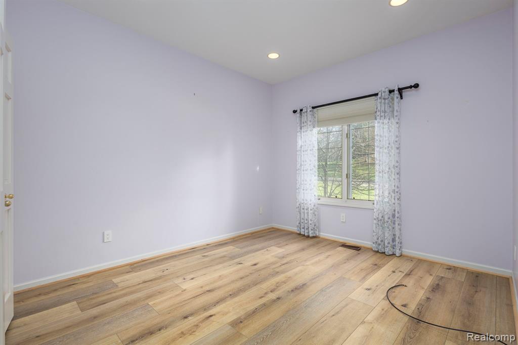 8518 Invitational Drive S, Washington, MI — Photo 23