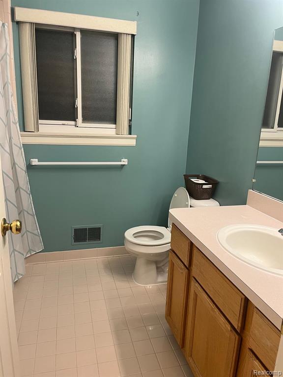 41587 Pheasant Creek Drive, Canton, MI 48188 — Photo 14