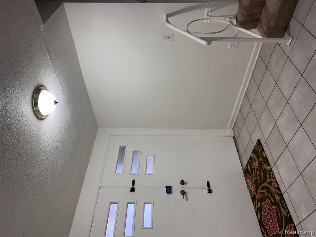 7421 Heather Heath, West Bloomfield, MI — Photo 50