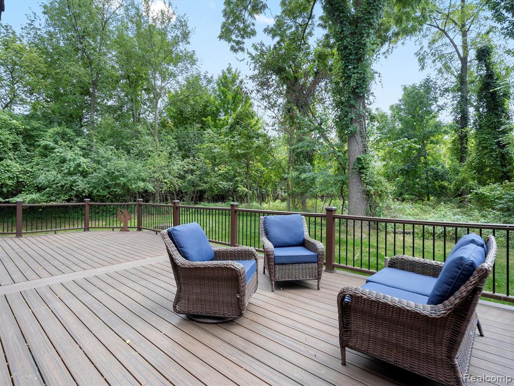 7253 CARLYLE, West Bloomfield, MI — Photo 54